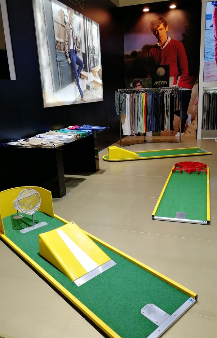Minigolf-Eventmodul auf einer Messe